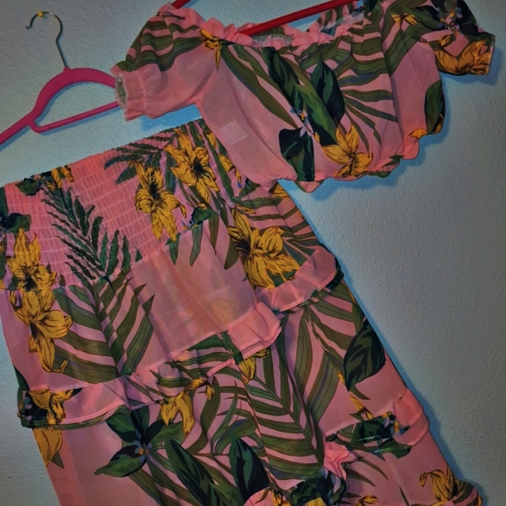 Tropical Floral Off-Shoulder Set